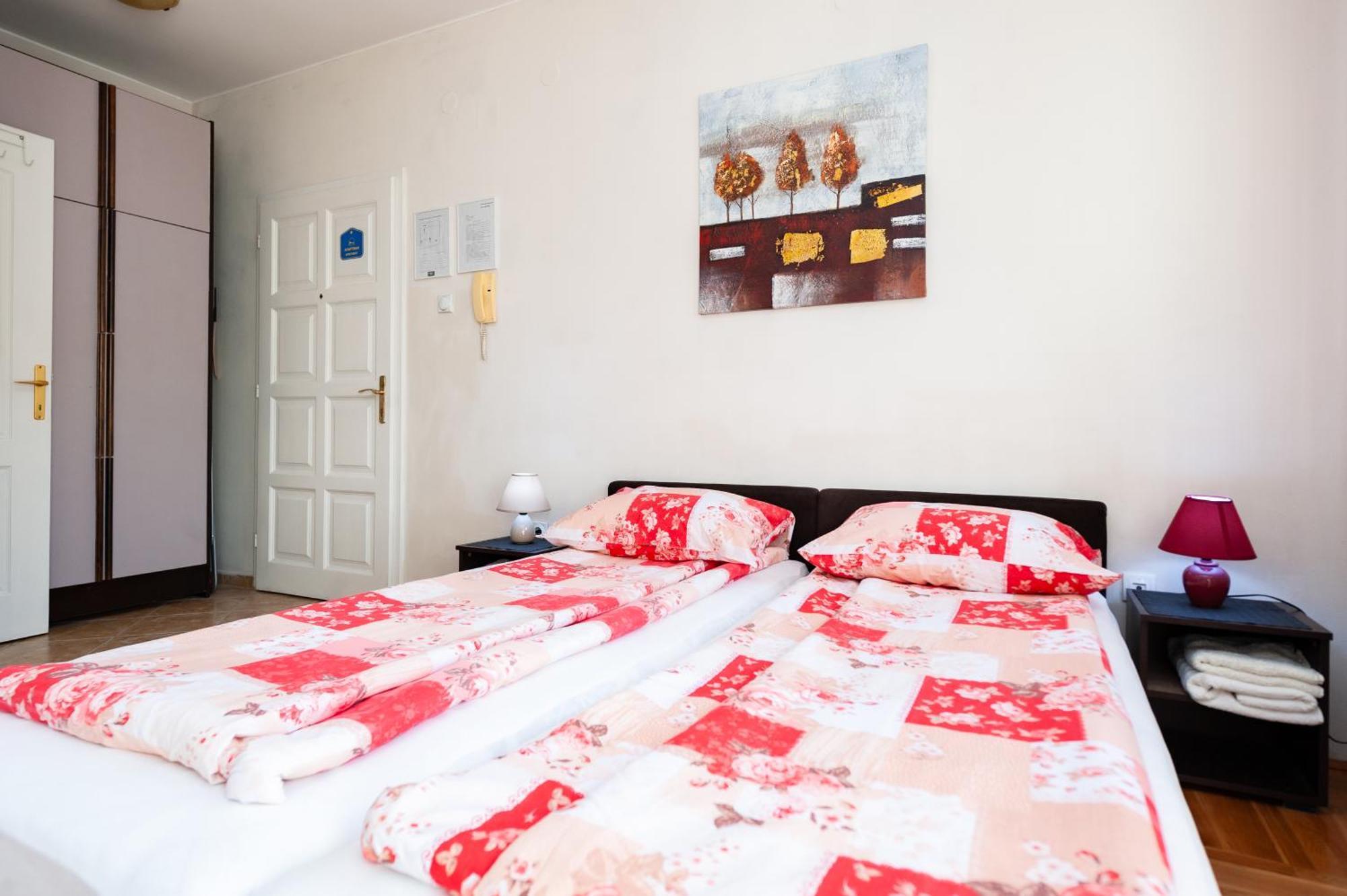 Momo'S Studio Apartment Subotica Exterior photo